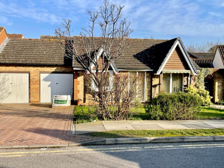 3 Orchard Lea High Wych Road, Sawbridgeworth, CM21 0AB Image